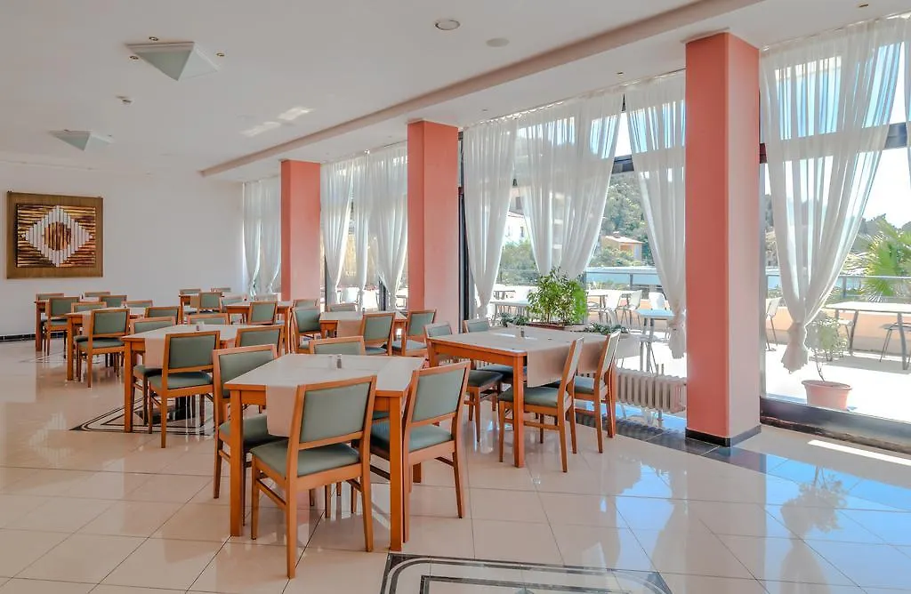 Hotel Amfora Rabac 3*,  Kroatien